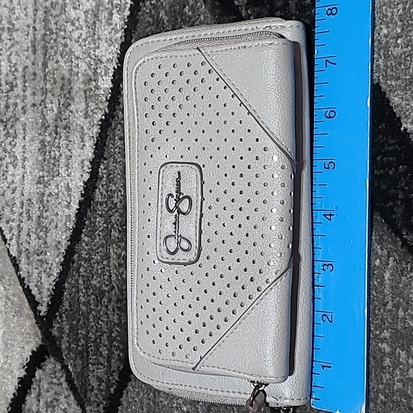 Jessica Simpson Applique Design Faux Leather Leopard Print Interior Wallet - Picture 4 of 12